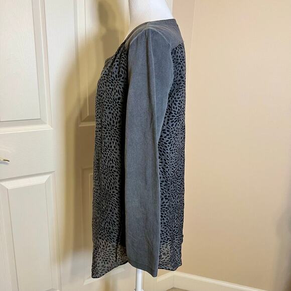 Soft Surroundings Overlay Tunic Grey with Dot Print Henley Style Size Medium - Picture 6 of 8